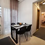 Urban Maison Apartmán Larissa