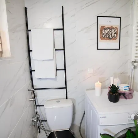 Urban Maison Apartment