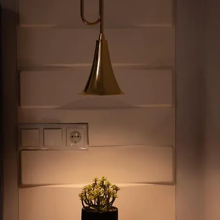 Urban Maison Apartment *